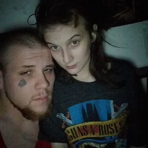 Meet your Posher, Della